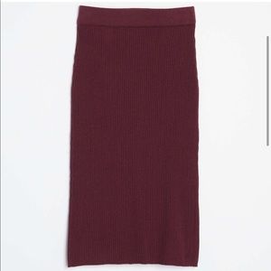 NWT Ribbed Midi Sweater Skirt